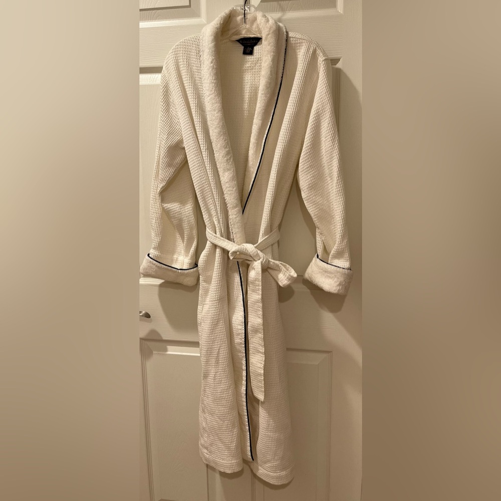 Brooks Brothers Waffle Terrycloth Robe White/Navy Trim size medium